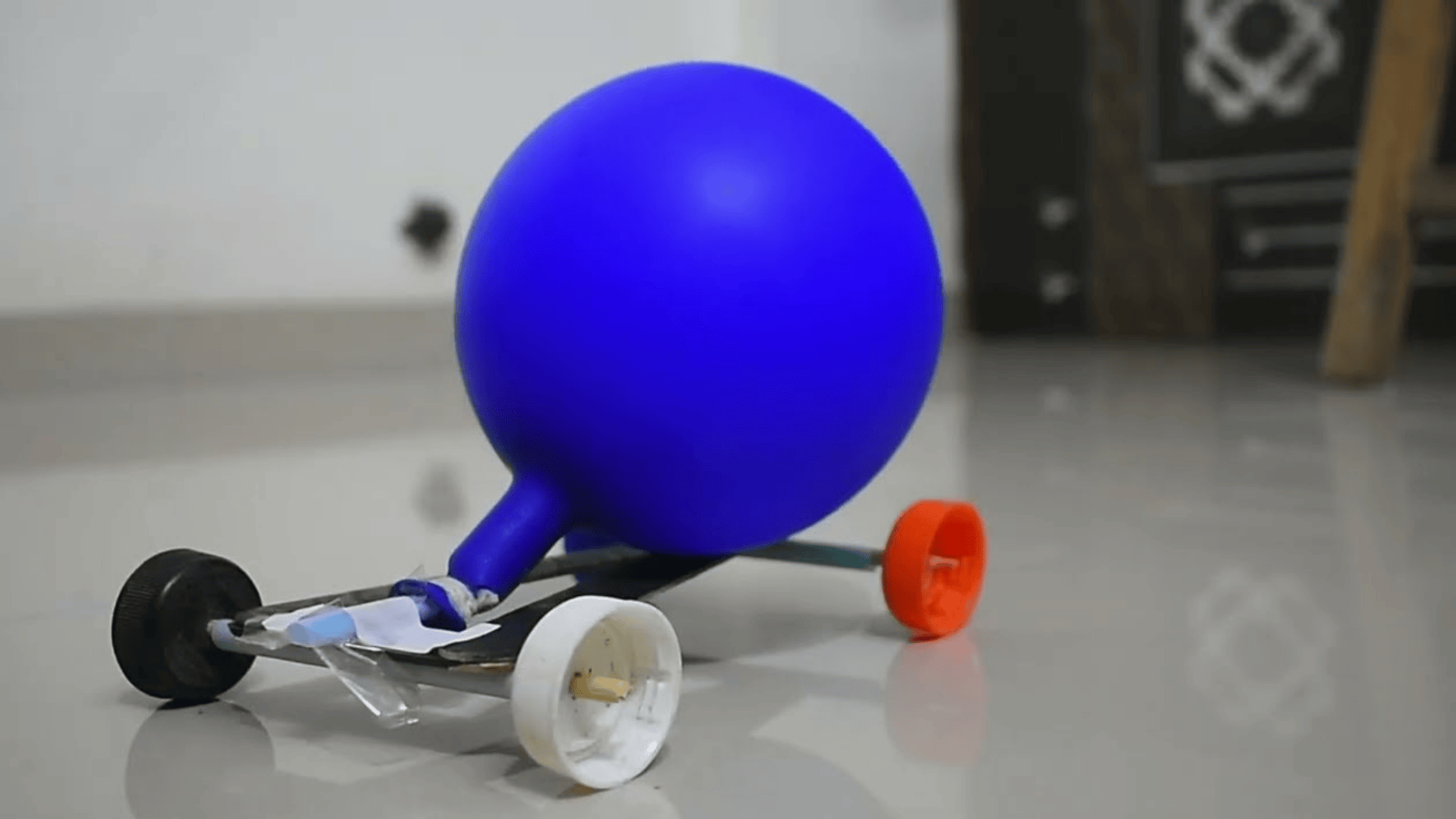 ballon wind powered cars