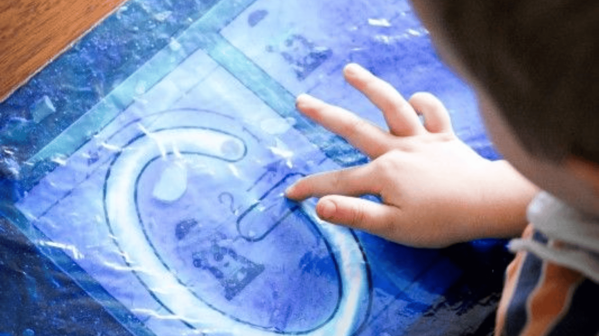 gel bag tracing with shapes or letters