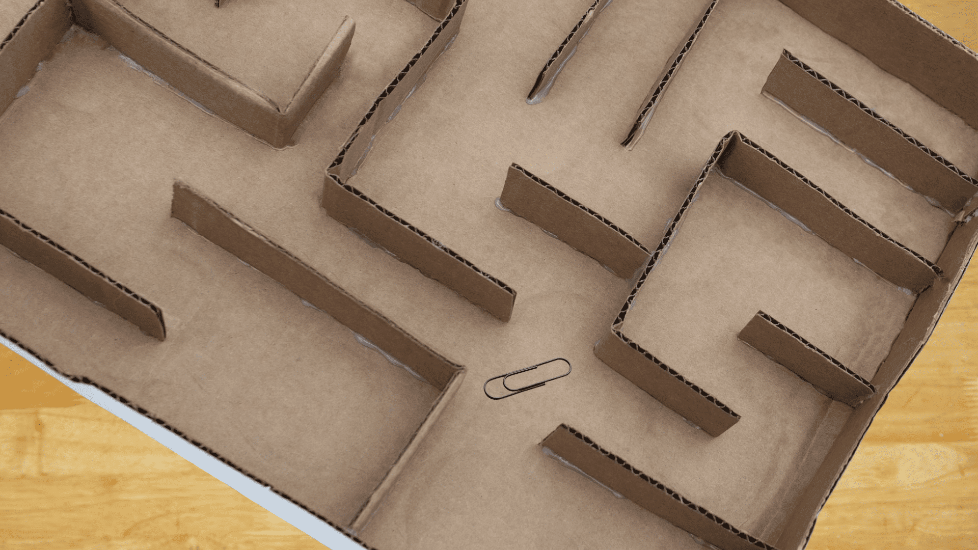 magnet maze