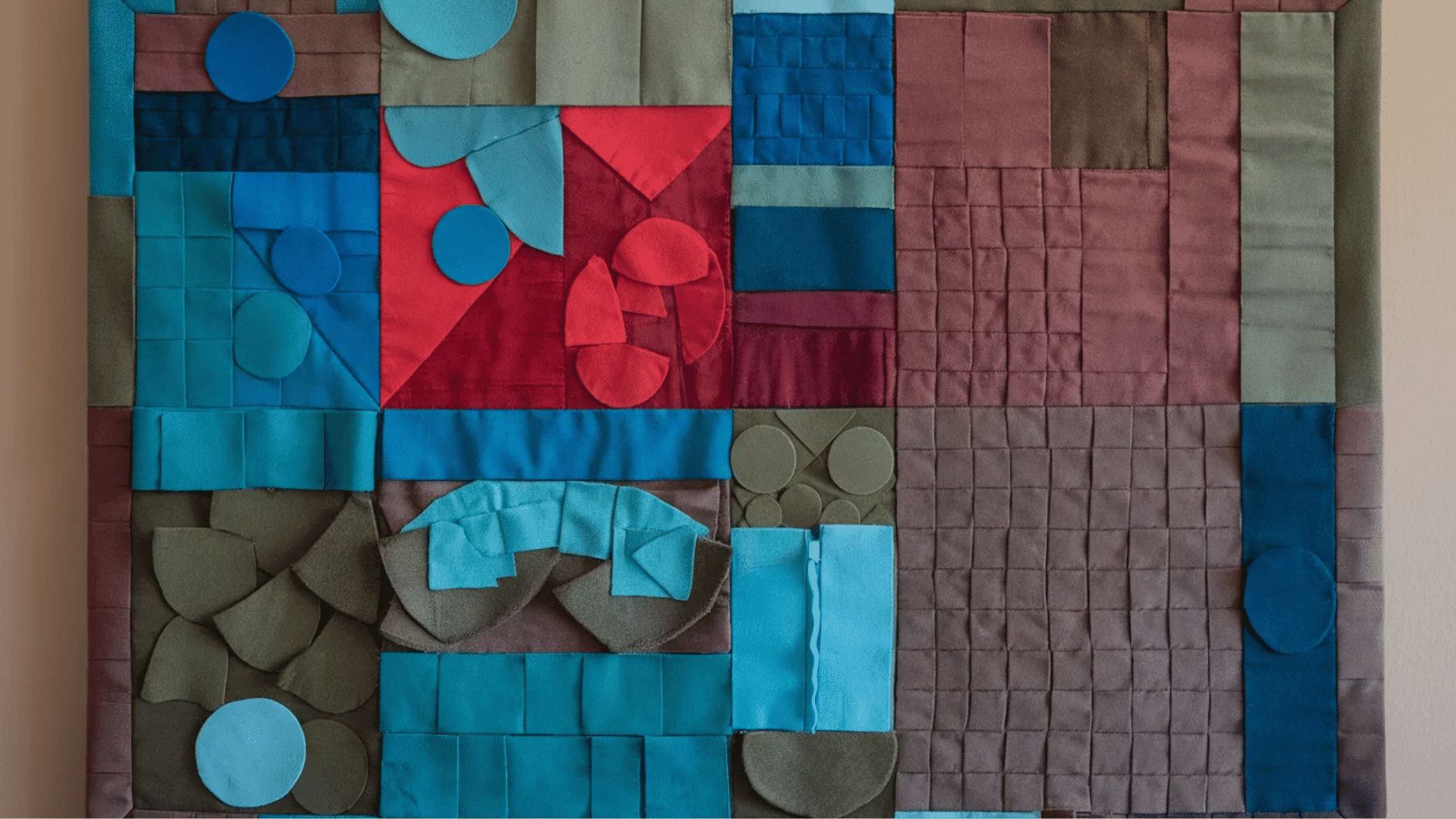 diy wall art from fabric pieces